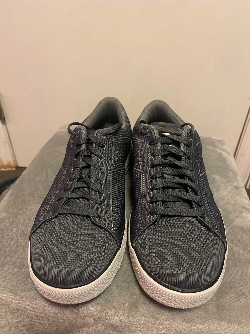 Skechers Men's Charcoal Knit Low-Top Lace-Up Sneakers